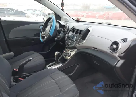 2013 Chevrolet Sonic Lt Auto из США, поврежденный, VIN 1G1JC6SG7D4207355